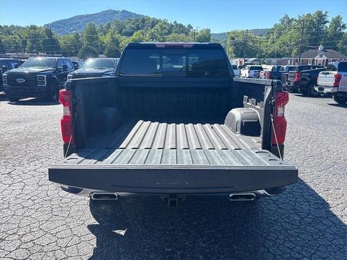 Black 2024 Chevrolet Silverado 1500 LT