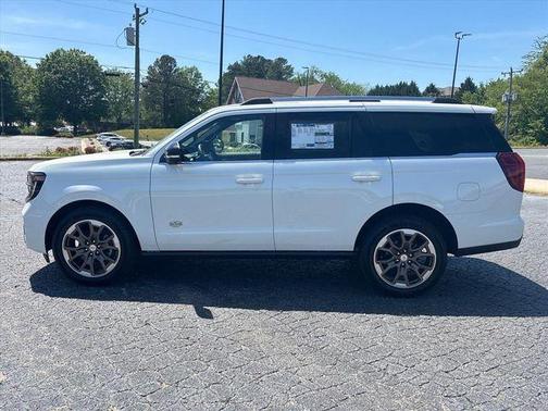 Star White 2026 Ford Expedition King Ranch