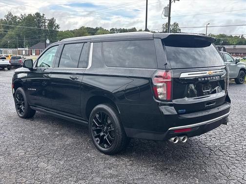 Black 2024 Chevrolet Suburban High Country