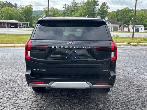 Agate Black Metallic 2026 Ford Expedition Max Platinum