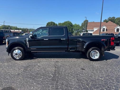 Agate Black Metallic 2023 Ford F-450 Platinum