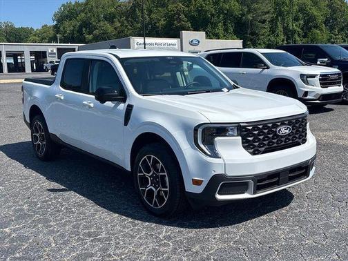 Oxford White 2026 Ford Maverick Lariat