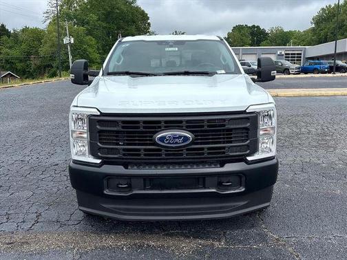 Oxford White 2026 Ford F-350 XL