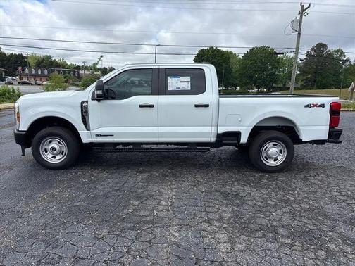 Oxford White 2026 Ford F-350 XL