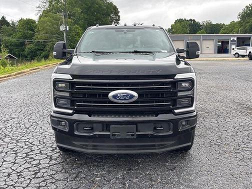 Agate Black Metallic 2025 Ford F-250 Platinum