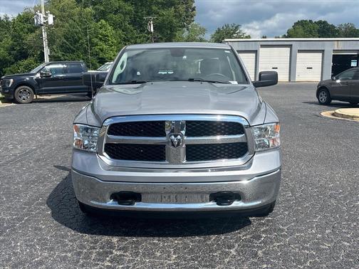 Billet Silver Metallic Clearcoat 2022 RAM 1500 Classic SLT