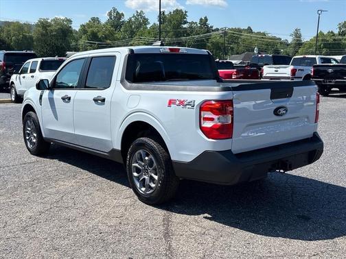 Space White Metallic 2026 Ford Maverick XLT