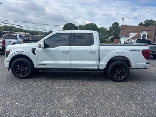 White 2024 Ford F-150 Lariat