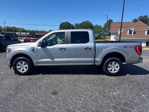 Iconic Silver Metallic 2022 Ford F-150 XLT