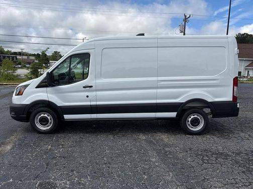 Oxford White 2026 Ford Transit-250 148 WB Medium Roof Cargo