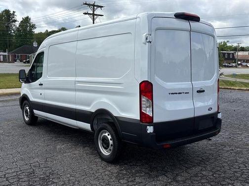 Oxford White 2026 Ford Transit-250 148 WB Medium Roof Cargo