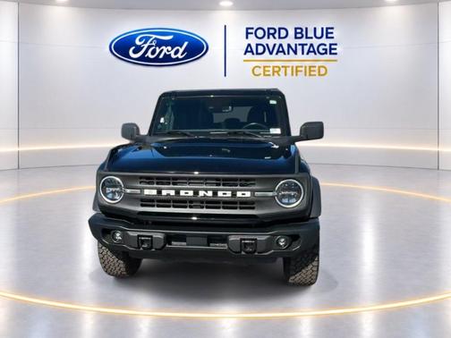 Black 2024 Ford Bronco Black Diamond