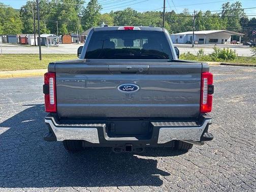 Carbonized Gray Metallic 2026 Ford F-350 Lariat Super Duty