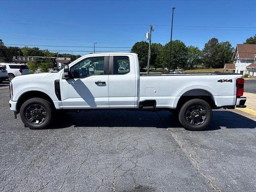 Oxford White 2026 Ford F-350 XL