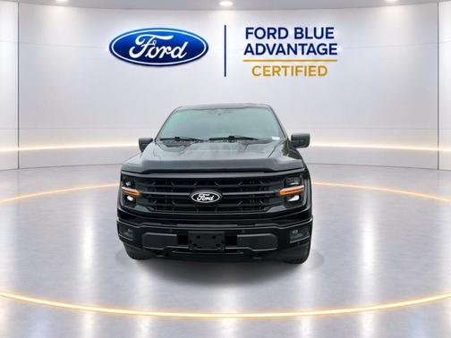 Agate Black Metallic 2026 Ford F-150 XLT