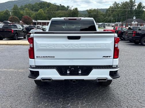 White 2024 Chevrolet Silverado 1500 RST