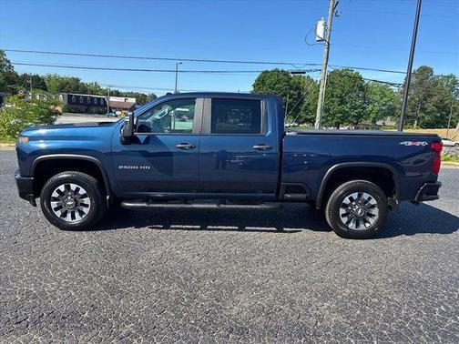 Jet Black 2021 Chevrolet Silverado 2500 Custom