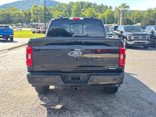 Agate Black Metallic 2023 Ford F-150 XLT