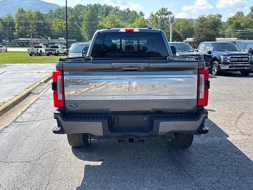 Carbonized Gray Metallic 2023 Ford F-250 Limited