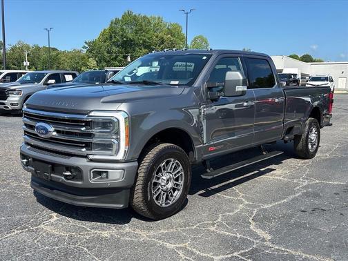 Carbonized Gray Metallic 2023 Ford F-250 Limited
