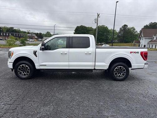 Oxford White 2023 Ford F-150 XLT