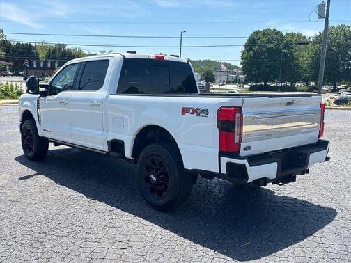 White 2023 Ford F-250 Platinum