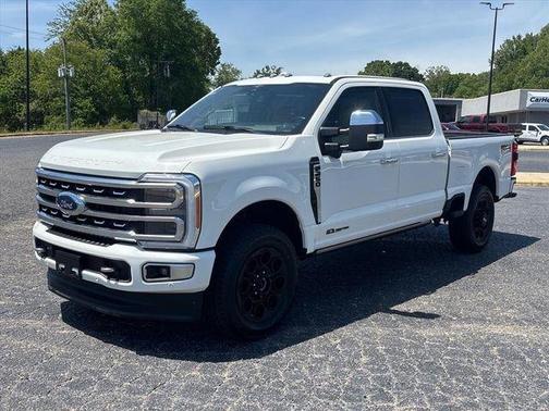 White 2023 Ford F-250 Platinum