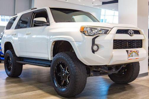 2019 Toyota 4Runner SR5