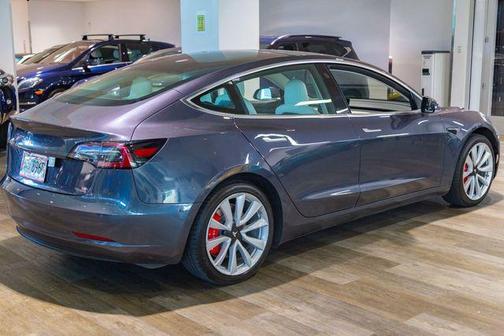 2018 Tesla Model 3 Mid Range