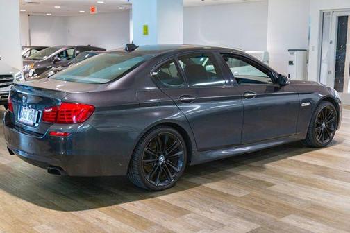 Metallic 2012 BMW 550 i