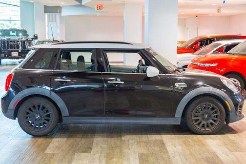 2016 MINI Hardtop Cooper