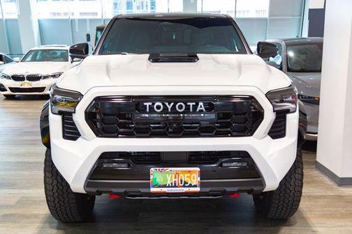 2025 Toyota Tacoma Hybrid TRD PRO