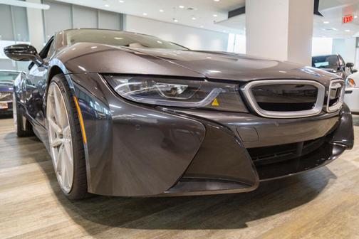 2016 BMW i8 Base