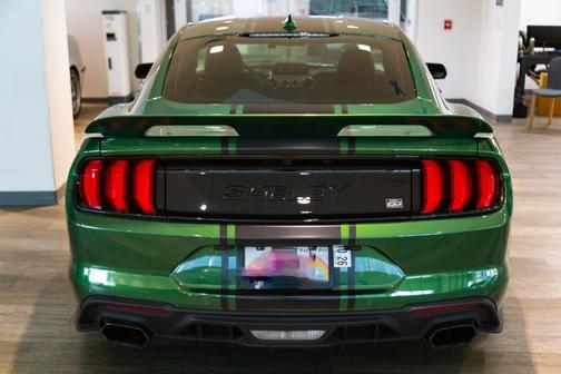 Eruption Green Metallic 2022 Ford Mustang RARE ERUPTION