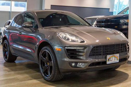 2016 Porsche Macan S