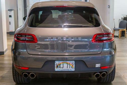 2016 Porsche Macan S