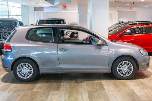 2010 Volkswagen Golf 2-Door