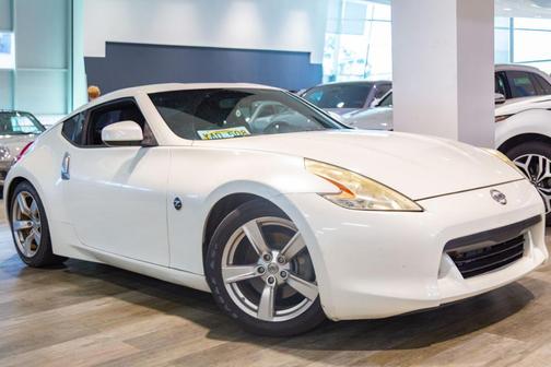 2011 Nissan 370Z Base