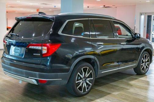 2019 Honda Pilot Touring 8-Passenger