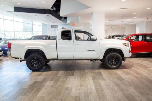 2020 Toyota Tacoma SR5