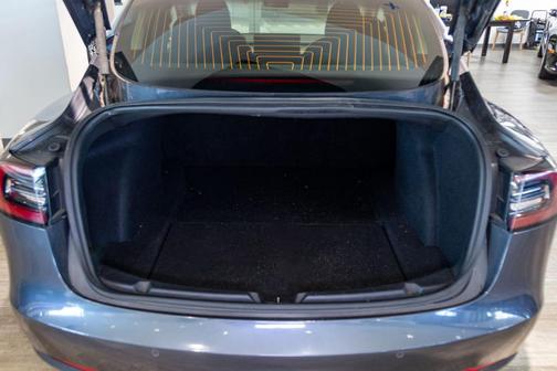 Gray 2019 Tesla Model 3 Long Range