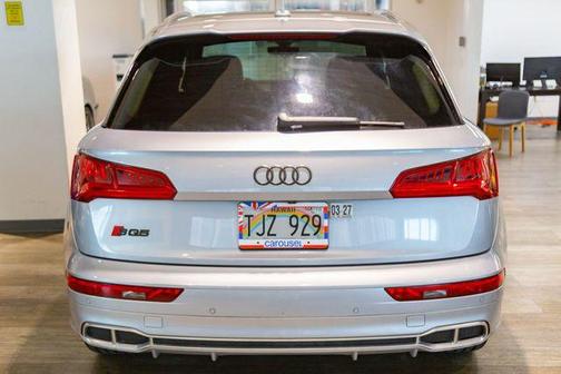 Florett Silver Metallic 2018 Audi SQ5 3.0T Prestige