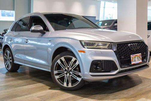 Florett Silver Metallic 2018 Audi SQ5 3.0T Prestige