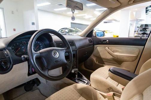 2002 Volkswagen Golf GLS