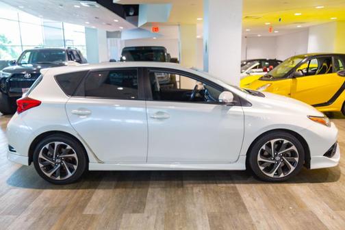 Blizzard Pearl 2016 Scion iM Base