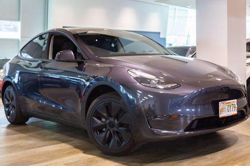 2024 Tesla Model Y Long Range