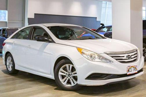 2014 Hyundai SONATA GLS