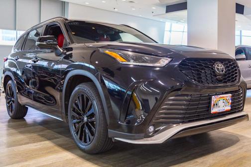 2023 Toyota Highlander XSE