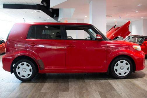 2013 Scion xB 10 Series