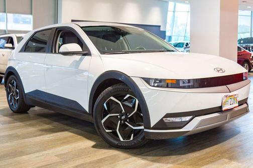 2023 Hyundai IONIQ 5 SE